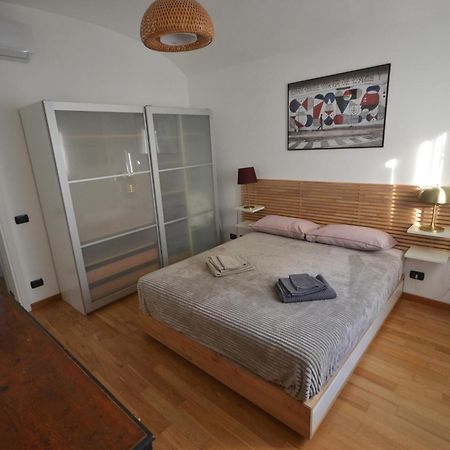 Casa Nel Borgo Vicinissima Al Centro Di Torinoアパートメント エクステリア 写真