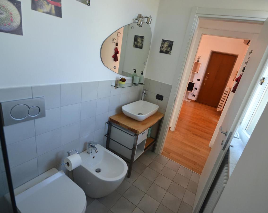 Casa Nel Borgo Vicinissima Al Centro Di Torinoアパートメント エクステリア 写真