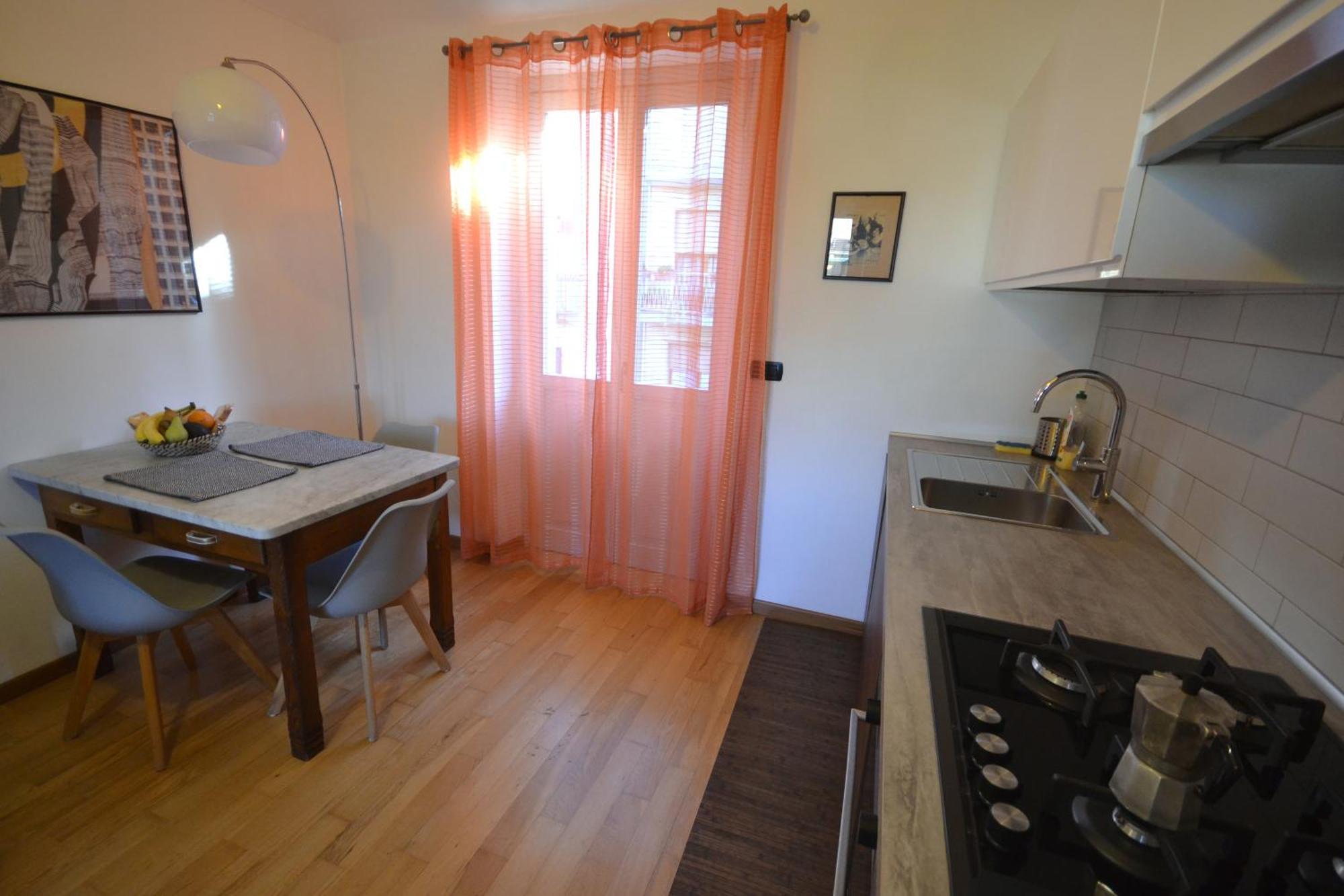 Casa Nel Borgo Vicinissima Al Centro Di Torinoアパートメント エクステリア 写真