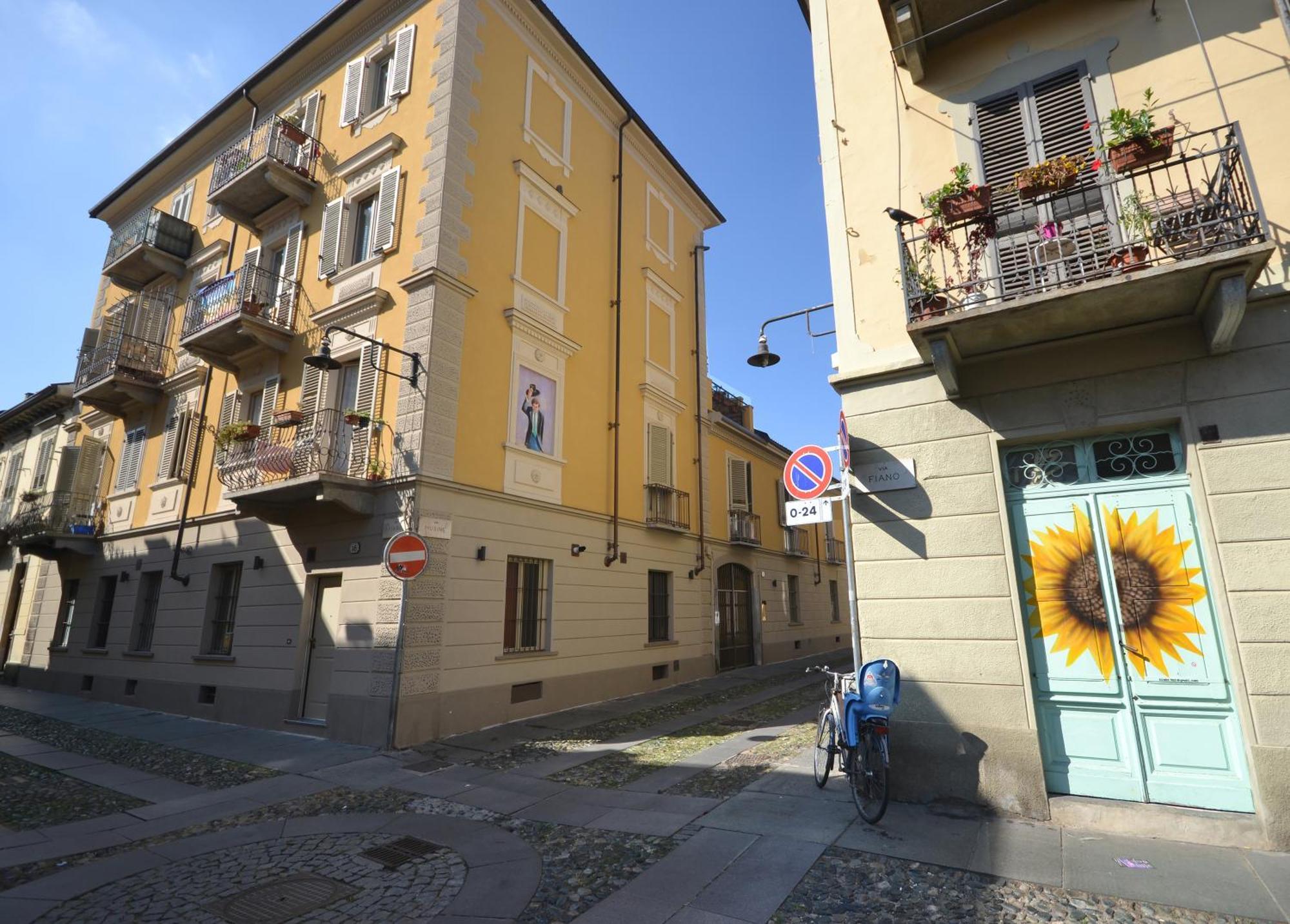 Casa Nel Borgo Vicinissima Al Centro Di Torinoアパートメント エクステリア 写真